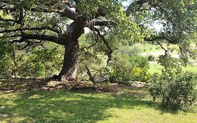 Hill Country Haute N Haus Relax And Renew